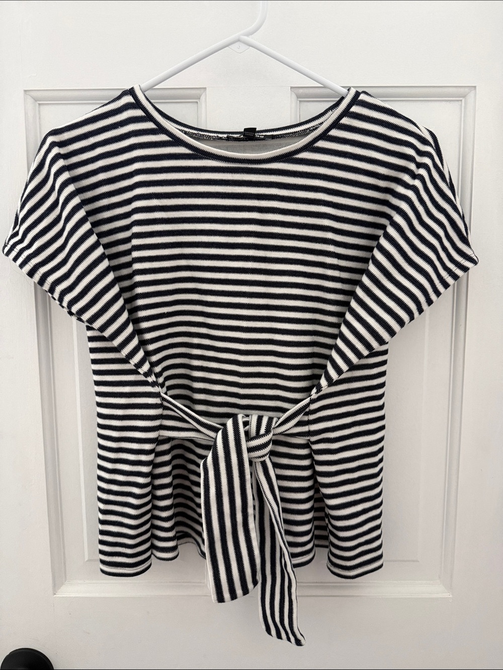 Express Black & White Striped Short Sleeve Tie-Front Tee